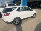 Used 2021 Chevrolet Equinox LS image 3
