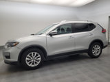 Used 2017 Nissan Rogue SV image 2