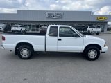 Used 2001 GMC Sonoma SLS w/ Super Spec Pkg 1 image 2