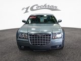 Used 2006 Chrysler 300 Touring w/ Comfort/Convenience Group image 2