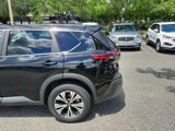 Used 2023 Nissan Rogue SV image 4