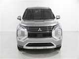 Used 2022 Mitsubishi Outlander SE image 2