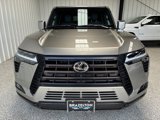 Used 2025 Lexus GX 550 image 5