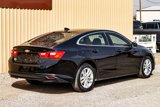Used 2017 Chevrolet Malibu LT image 3