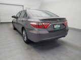Used 2015 Toyota Camry SE image 6