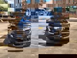 Used 2022 Chevrolet Traverse LT image 2