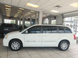 Used 2011 Chrysler Town & Country Touring-L image 5