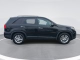 Used 2015 Kia Sorento LX image 4