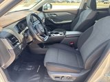Used 2023 Nissan Rogue SV image 2