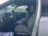 Used 2018 Chevrolet Traverse LT image 2