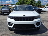 Used 2024 Jeep Grand Cherokee Altitude image 4