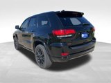 Used 2018 Jeep Grand Cherokee Altitude image 4