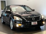 Used 2015 Nissan Altima 2.5 SV image 2