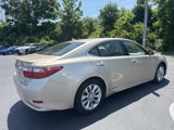 Used 2013 Lexus ES 300h image 4