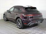 Used 2025 Porsche Macan image 3