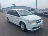 Used 2019 Dodge Grand Caravan SE image 3