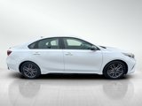 Certified 2022 Kia Forte GT-Line image 4