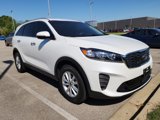 Used 2020 Kia Sorento LX w/ LX I4 Convenience Package image 2
