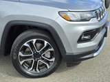 Used 2023 Jeep Compass Limited image 3
