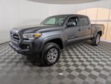 Used 2017 Toyota Tacoma 4x4 Double Cab image 3