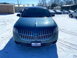 Used 2010 Lincoln MKT AWD image 3