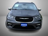 Used 2021 Chrysler Pacifica Limited w/ Uconnect Theater Family Group image 2