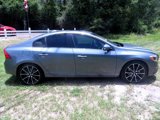 Used 2017 Volvo S60 T5 Dynamic image 5