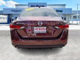 Used 2023 Nissan Sentra SV w/ SV Premium Package image 4