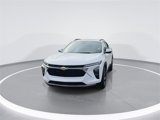 Used 2024 Chevrolet Trax LT w/ LT Convenience Package image 4
