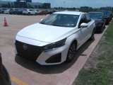 Used 2023 Nissan Altima 2.5 SV image 2