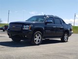 Used 2013 Chevrolet Avalanche LT w/ All-Star Edition image 3