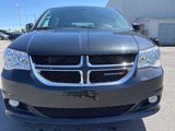 Used 2019 Dodge Grand Caravan SXT image 2