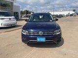 Used 2021 Volkswagen Tiguan SEL image 2