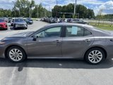 Used 2023 Toyota Camry LE image 3
