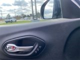Used 2020 Jeep Cherokee Limited image 3
