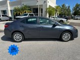 Used 2018 Toyota Corolla LE image 2