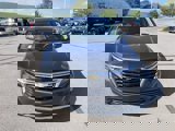 Used 2023 Chevrolet Equinox LT w/ Driver Convenience Package image 2
