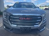 Used 2023 GMC Terrain SLT image 3