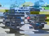 Used 2022 Jeep Gladiator Sport image 4
