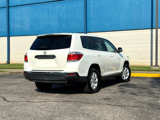 Used 2013 Toyota Highlander FWD image 5