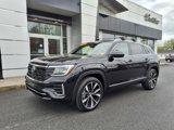 Used 2024 Volkswagen Atlas Cross Sport SEL Premium R-Line image 2