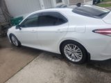 Used 2020 Toyota Camry XLE image 2