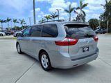 Used 2015 Toyota Sienna LE image 3