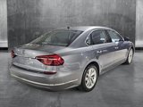 Used 2018 Volkswagen Passat 2.0T SE image 5