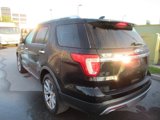 Used 2017 Ford Explorer Limited image 4