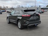 Certified 2022 Ford Edge SEL w/ Convenience Package image 4