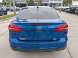 Used 2018 Ford Focus SE w/ SE Appearance Package image 5