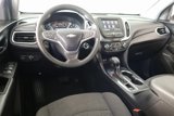 Used 2022 Chevrolet Equinox LT image 2