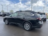 Certified 2022 Subaru Outback Premium image 4