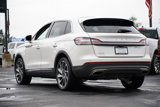 Used 2019 Lincoln Nautilus Reserve image 5